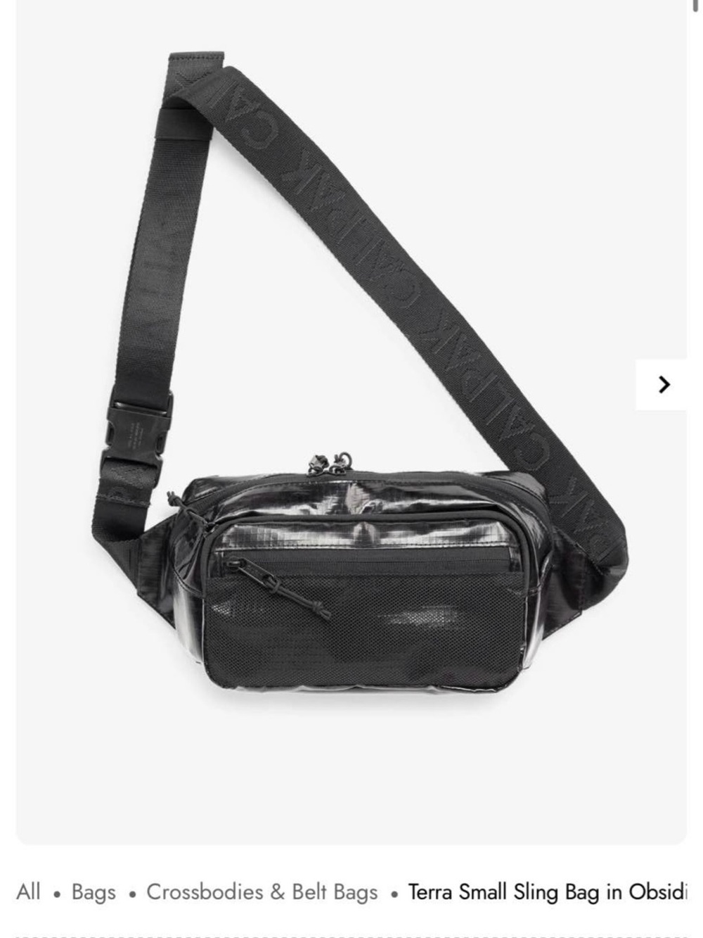Terra Small Sling Bag in Black